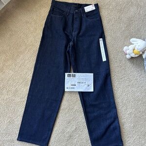 Uniqlo men’s wide leg straight jeans dark wash 29 waist, 32 inseam